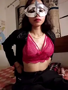 Cute Girl 27 online show from December 16, 2025, 6:46 pm