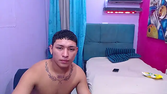twinks fuck online show from August 4, 2026, 12:03 am