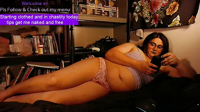 Snapshot of Pup_Cup69 chatting on November 29, 2025, 1:30 am Pup Cup69 online show from November 29, 2025, 1:30 am