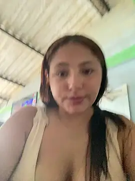 Snapshot of Emily_milk_1 chatting on July 12, 2026, 7:27 pm Emily milk 1 online show from July 12, 2026, 7:27 pm
