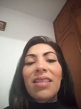 leidhy online show from November 27, 2025, 8:44 pm