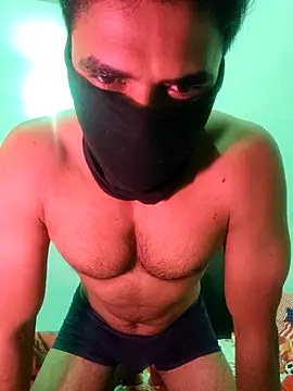 Amit22122 online show from December 15, 2025, 3:27 pm