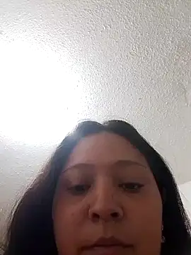 Snapshot of Renatta_Sweet chatting on February 20, 2026, 5:24 pm Renatta Sweet online show from February 20, 2026, 5:24 pm