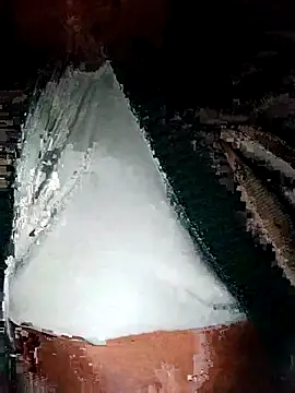 male hub online show from December 1, 2025, 5:01 am