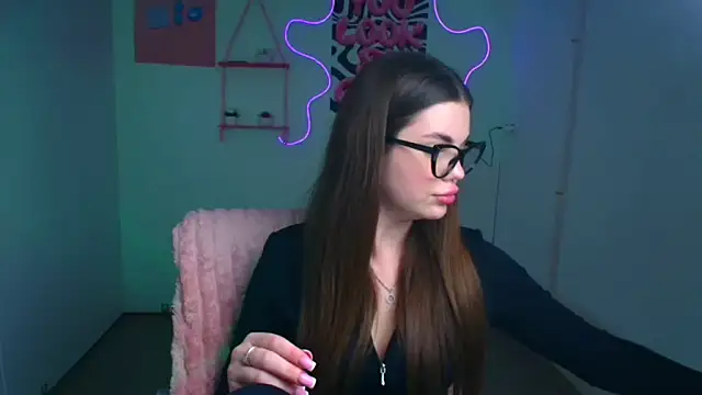 Violetta Brilliant online show from January 7, 2026, 12:29 pm