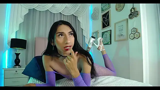 IsabelleDaza online show from February 21, 2026, 12:06 pm