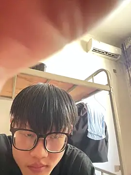 Colby-678 online show from November 27, 2025, 6:04 am