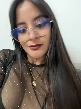  Victoria foxx online show from December 17, 2025, 9:10 pm