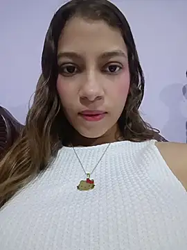 Snapshot of Vanneskk chatting on July 20, 2026, 7:05 pm Vanneskk online show from July 20, 2026, 7:05 pm