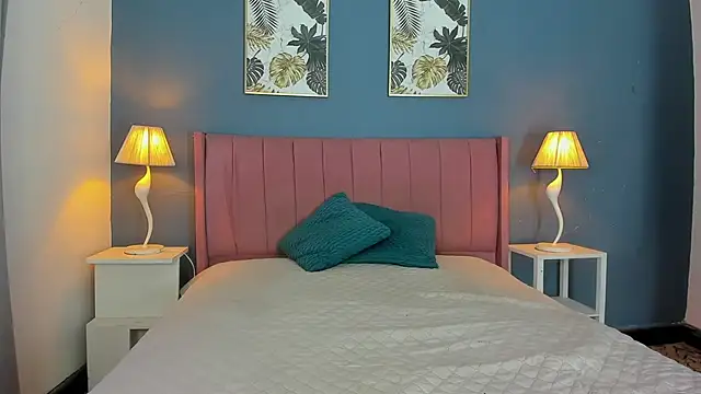 joss shellby online show from April 10, 2026, 4:23 pm