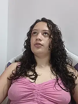 Snapshot of Alana_444 chatting on May 16, 2026, 3:03 am Alana 444 online show from May 16, 2026, 3:03 am