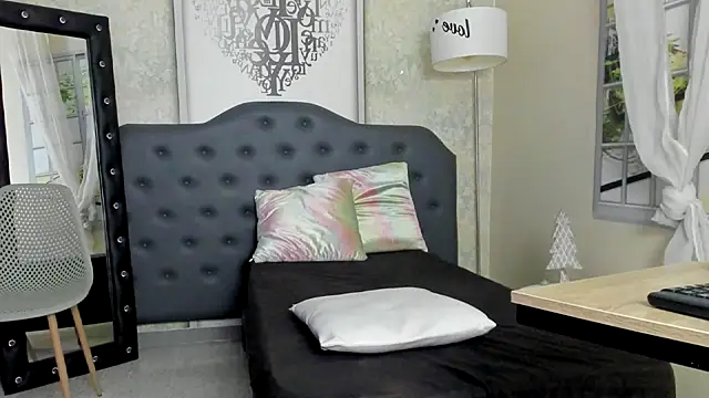 Snapshot of brian_tattoo chatting on November 30, 2025, 5:00 am brian tattoo online show from November 30, 2025, 5:00 am