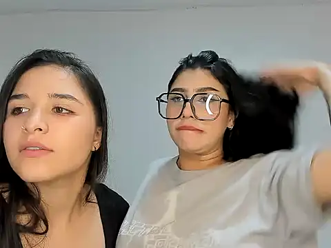 ROUS SWEET  online show from November 29, 2025, 3:42 am