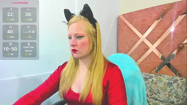 AliceCat 02 online show from November 30, 2025, 3:54 am