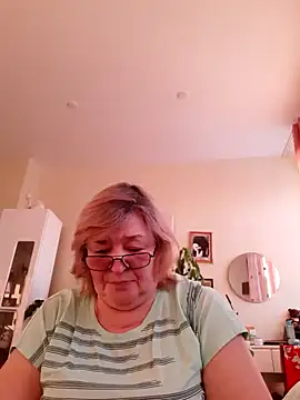 rekelme online show from February 7, 2025, 1:11 pm