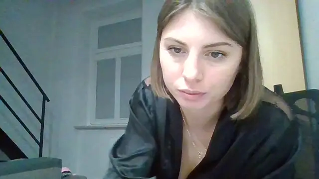 Snapshot of Devil_Maiden chatting on July 2, 2026, 10:05 pm Devil Maiden online show from July 2, 2026, 10:05 pm