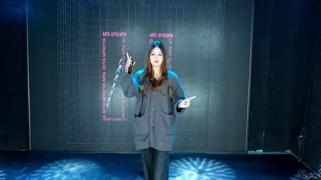 YIMO-002 online show from November 28, 2025, 4:37 am