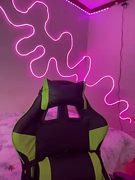 Snapshot of asiantwink0000 chatting on April 11, 2026, 2:27 am asiantwink0000 online show from April 11, 2026, 2:27 am