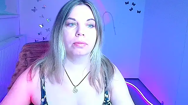 Amanda Swannn online show from March 26, 2026, 6:52 am