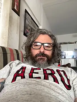 Snapshot of maxxporong chatting on December 3, 2025, 12:14 pm maxxporong online show from December 3, 2025, 12:14 pm