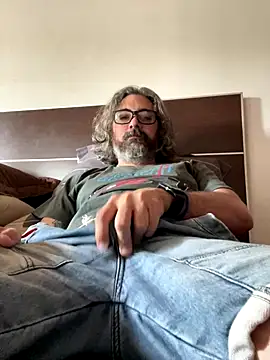 Snapshot of maxxporong chatting on December 15, 2025, 1:26 pm maxxporong online show from December 15, 2025, 1:26 pm