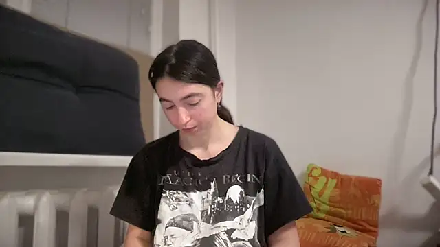 Aphr0ditee online show from March 16, 2026, 8:24 pm