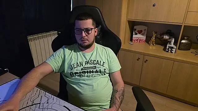 kevinnlovelly online show from February 9, 2026, 7:45 am