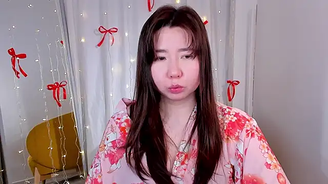 Snapshot of spicy_pie_ chatting on December 3, 2025, 5:59 am spicy pie online show from December 3, 2025, 5:59 am