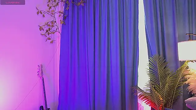 Jennifer Wiliams online show from March 4, 2026, 12:33 pm