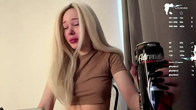 ElyaMur online show from March 23, 2026, 5:44 am