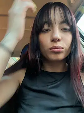 Mia fiire online show from April 9, 2026, 7:52 pm