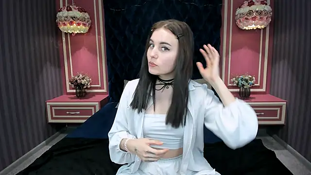 Ambergoeshard online show from November 28, 2025, 1:03 pm