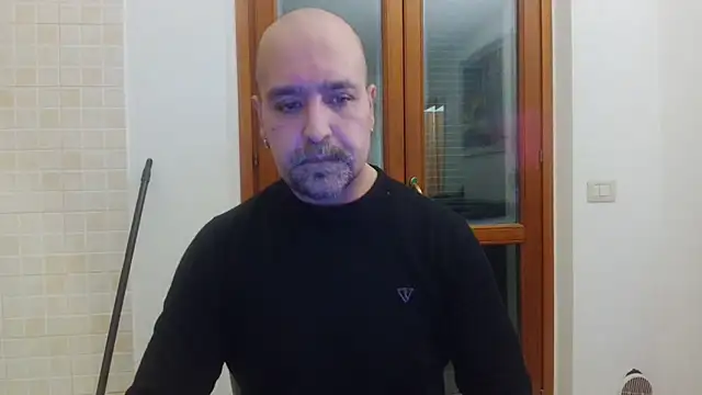 AMIRDIB2025 online show from February 26, 2026, 1:26 am