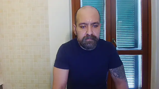 AMIRDIB2025 online show from April 16, 2026, 11:33 am