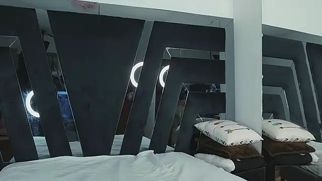 Snapshot of Kassandra_xxx chatting on February 17, 2026, 9:21 pm Kassandra xxx online show from February 17, 2026, 9:21 pm