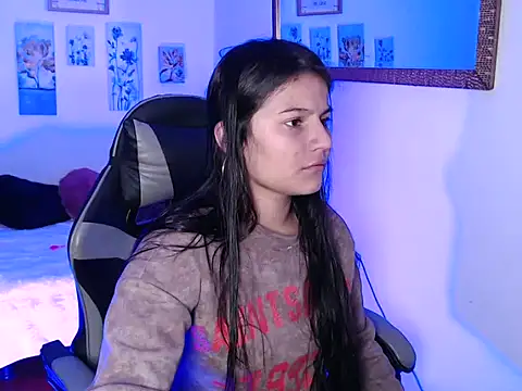 Nina  666 online show from January 7, 2026, 3:20 am