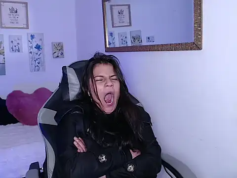 Nina  666 online show from January 12, 2026, 1:38 pm