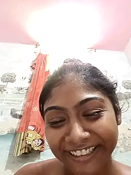 Cute diya023 online show from April 24, 2026, 5:43 am