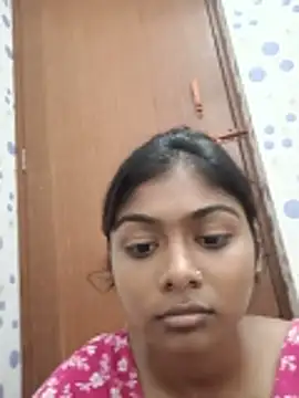Cute diya023 online show from June 7, 2026, 4:11 pm