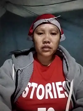 LeoPet2x online show from December 18, 2025, 10:49 pm