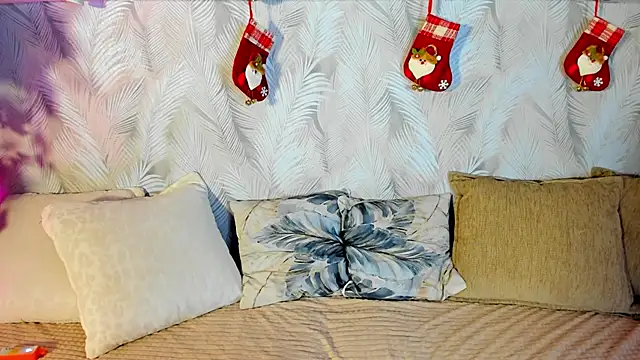 Snapshot of Sofia_K1ss chatting on January 14, 2026, 9:37 am Sofia K1ss online show from January 14, 2026, 9:37 am