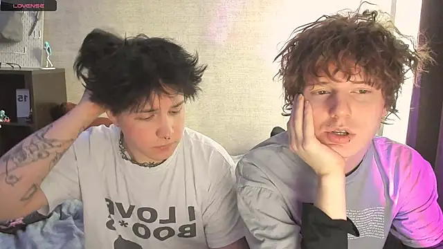 miya meow miku online show from January 9, 2026, 10:07 am