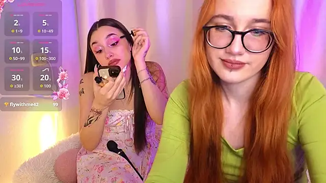 Snapshot of sunny_luna chatting on November 30, 2025, 5:06 pm sunny luna online show from November 30, 2025, 5:06 pm