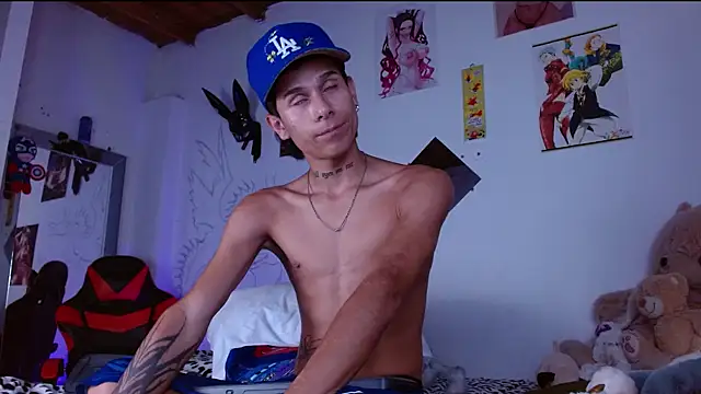 Jake beach  online show from April 18, 2026, 7:58 pm