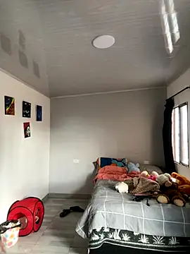 kayla lumin online show from December 5, 2025, 9:00 pm