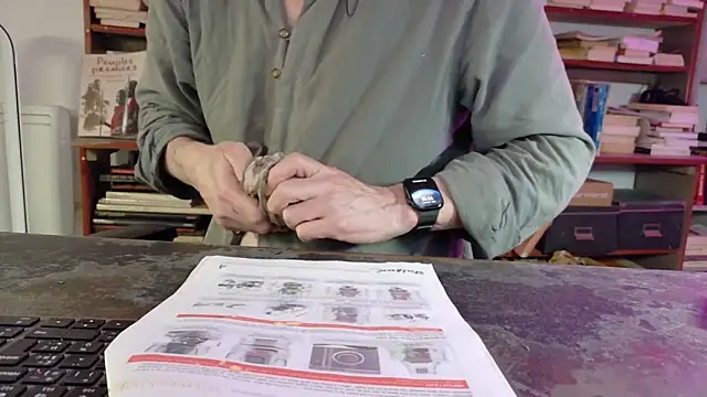 Snapshot of diogene11 chatting on November 30, 2025, 10:19 am diogene11 online show from November 30, 2025, 10:19 am