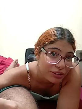 Snapshot of Rodrigues99 chatting on March 21, 2026, 8:19 am Rodrigues99 online show from March 21, 2026, 8:19 am