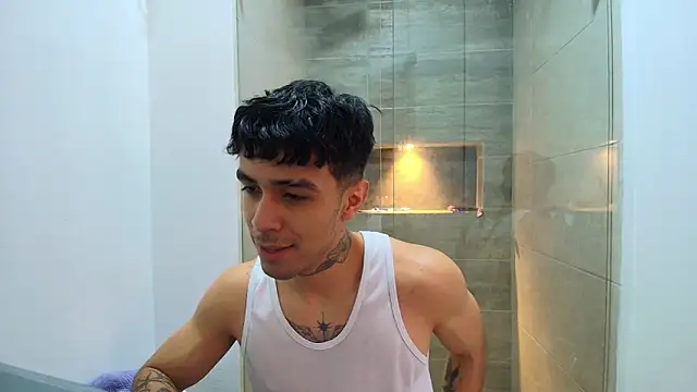 Snapshot of liorvante chatting on January 7, 2026, 5:37 pm liorvante online show from January 7, 2026, 5:37 pm