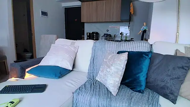 Snapshot of liorvante chatting on January 14, 2026, 10:58 pm liorvante online show from January 14, 2026, 10:58 pm