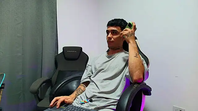 liorvante online show from February 3, 2026, 3:26 am